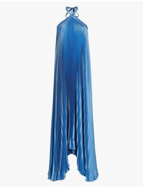 Pleated Blue Maxi Skirt with Flowing Silhouette